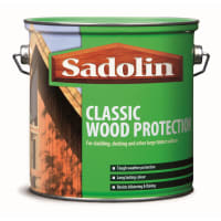 Sadolin经典的2.5 l詹姆斯一世的核桃木材保护