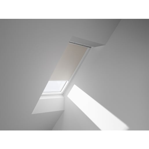 VELUX Manual Blackout Blind 134 x 98cm from 2014 Beige